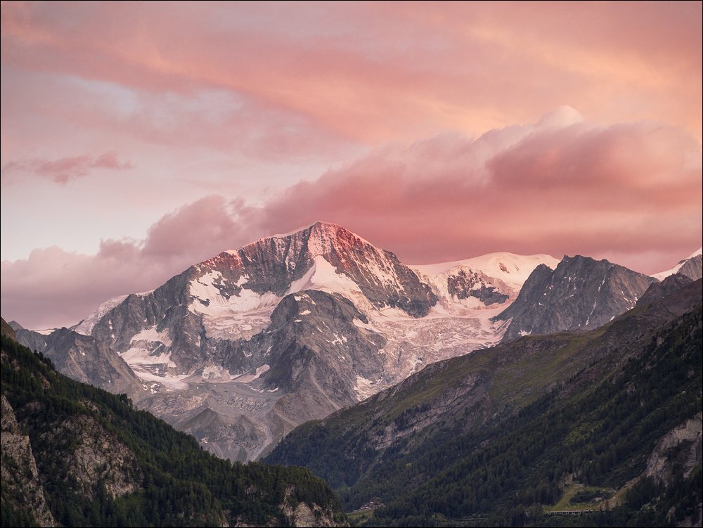 Sunset images can be particularly challenging to edit and print if you don't have a colour calibrated workflow. Captured on a GX1 and edited with Nik Viveza.