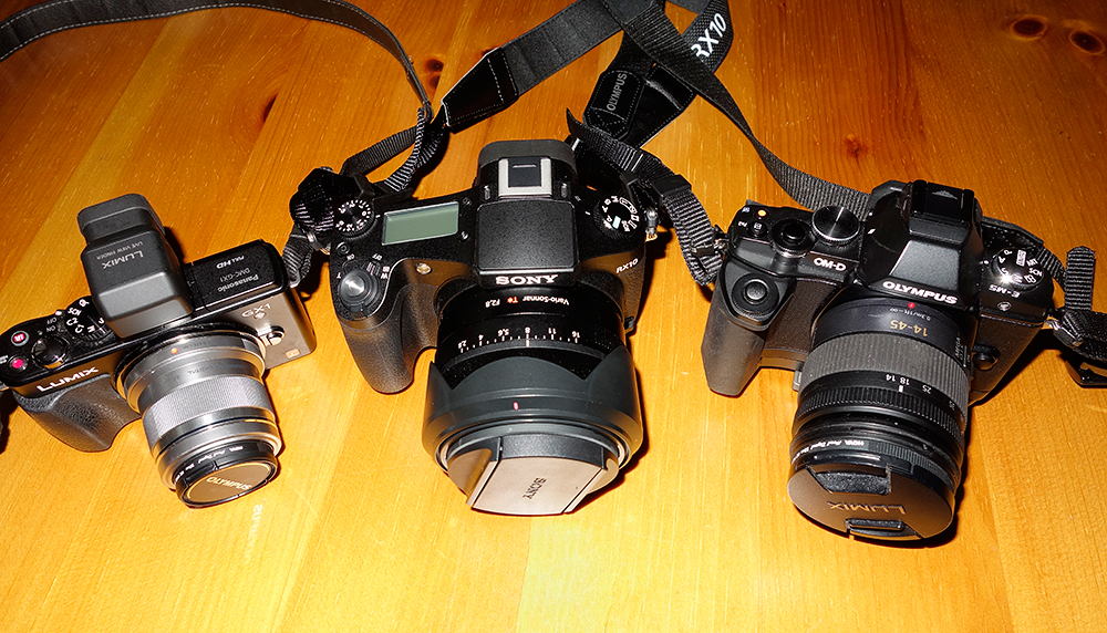 GX1 V's EM5 V's RX10