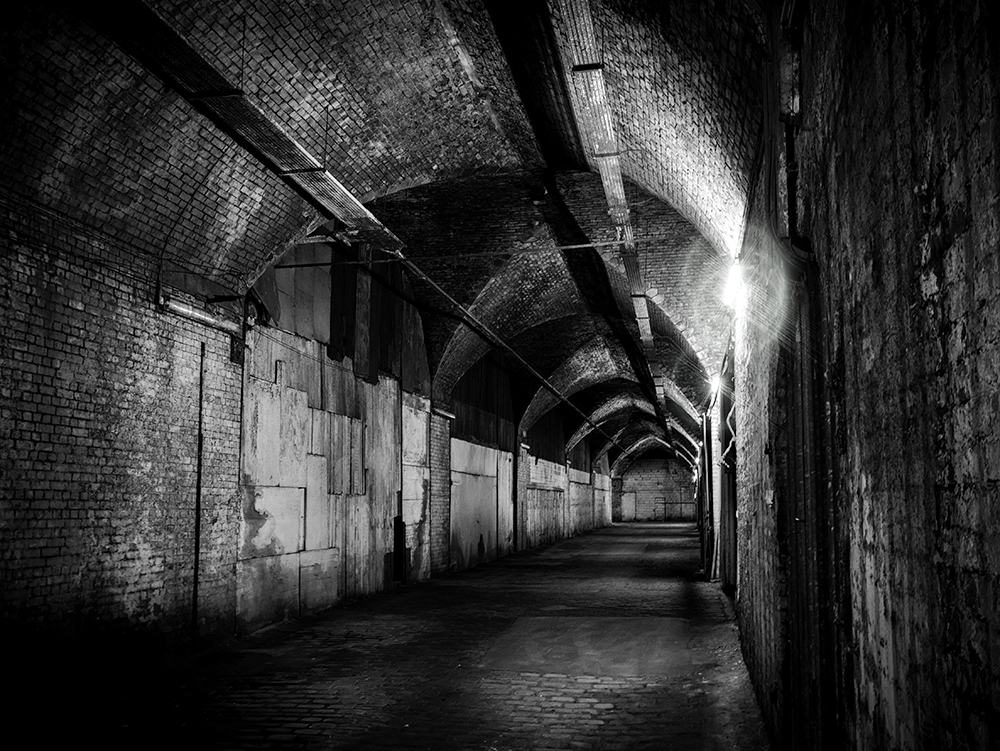 Low light image shot handheld at ISO800. Processing in Nik Silver Efex Pro