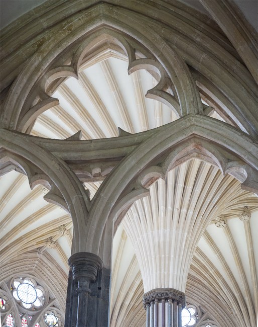 The doorway to the chapter house, Wells Cathedral. Olympus EM5, ISO800, f/5.6, 1/25"