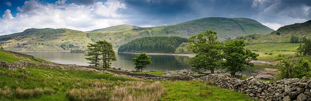 Haweswater. 4 image series on the Olympus EM5 with 14mm prime. ISO200, 1/160" at f/8.0